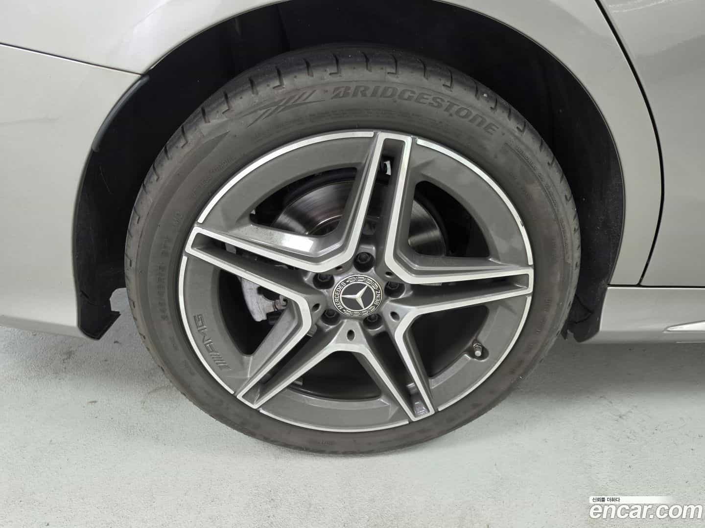 C-Class Mercedes-Benz 2019.6-OUTER-005