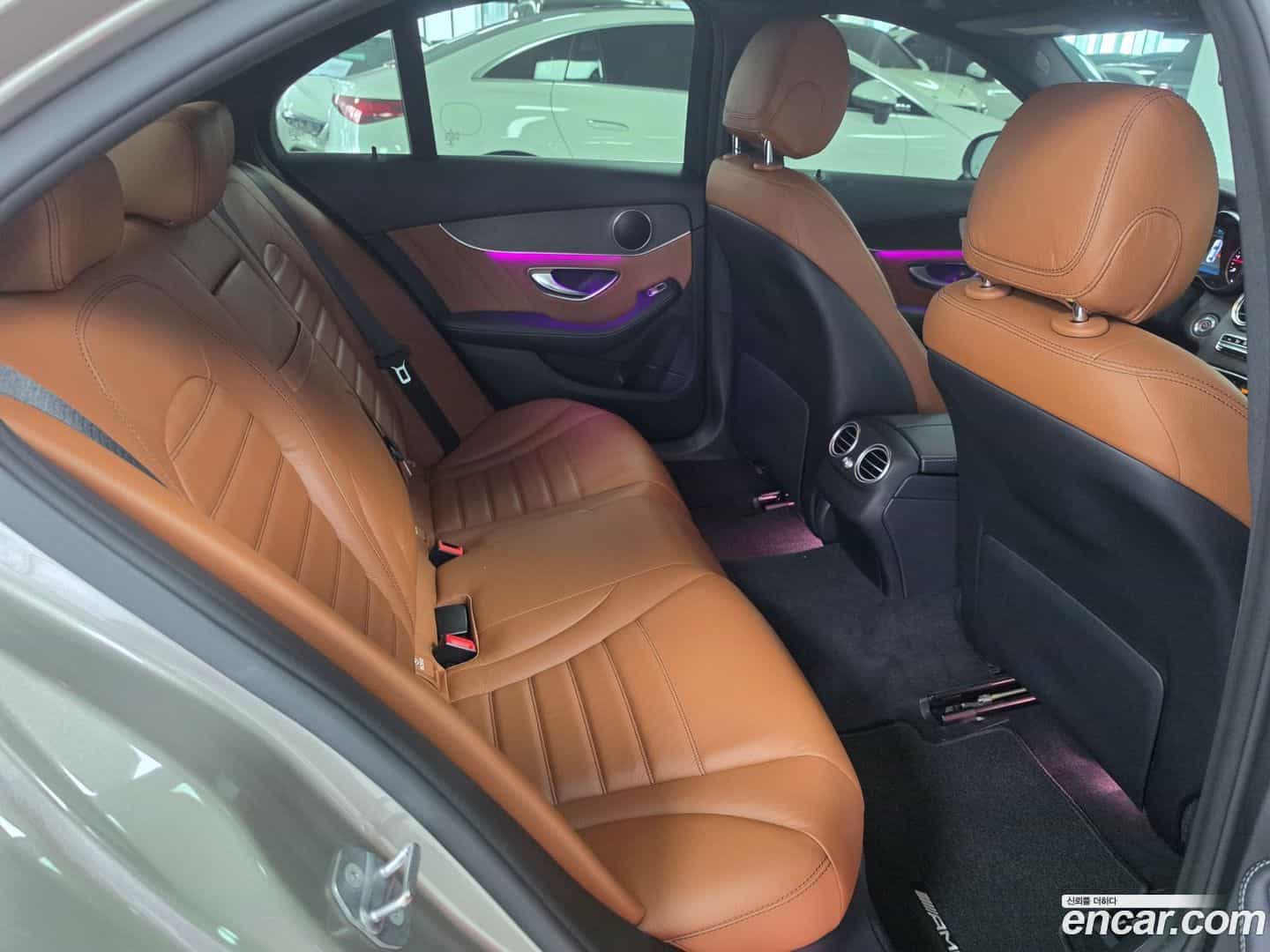 C-Class Mercedes-Benz 2019.6-INNER-009