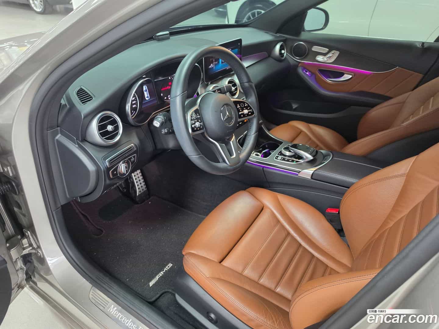 C-Class Mercedes-Benz 2019.6-INNER-010