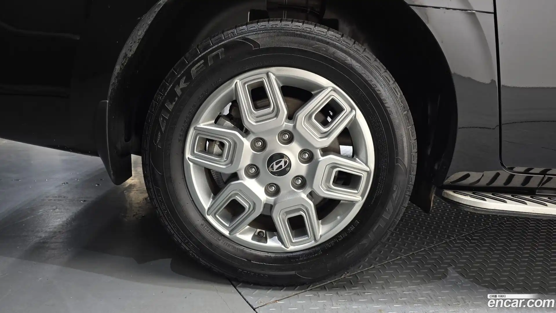 Staria Hyundai 2025.3-OUTER-005