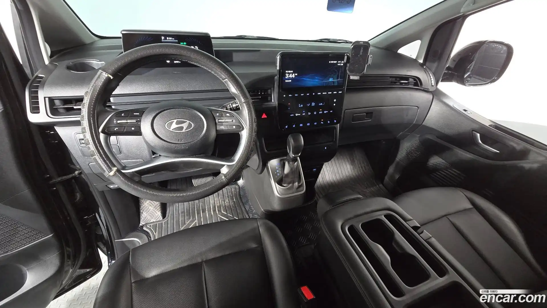 Staria Hyundai 2025.3-INNER-007