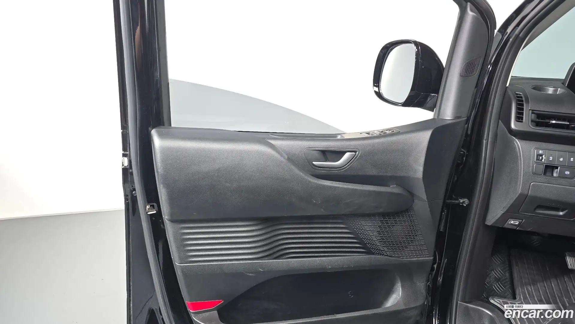 Staria Hyundai 2025.3-INNER-035