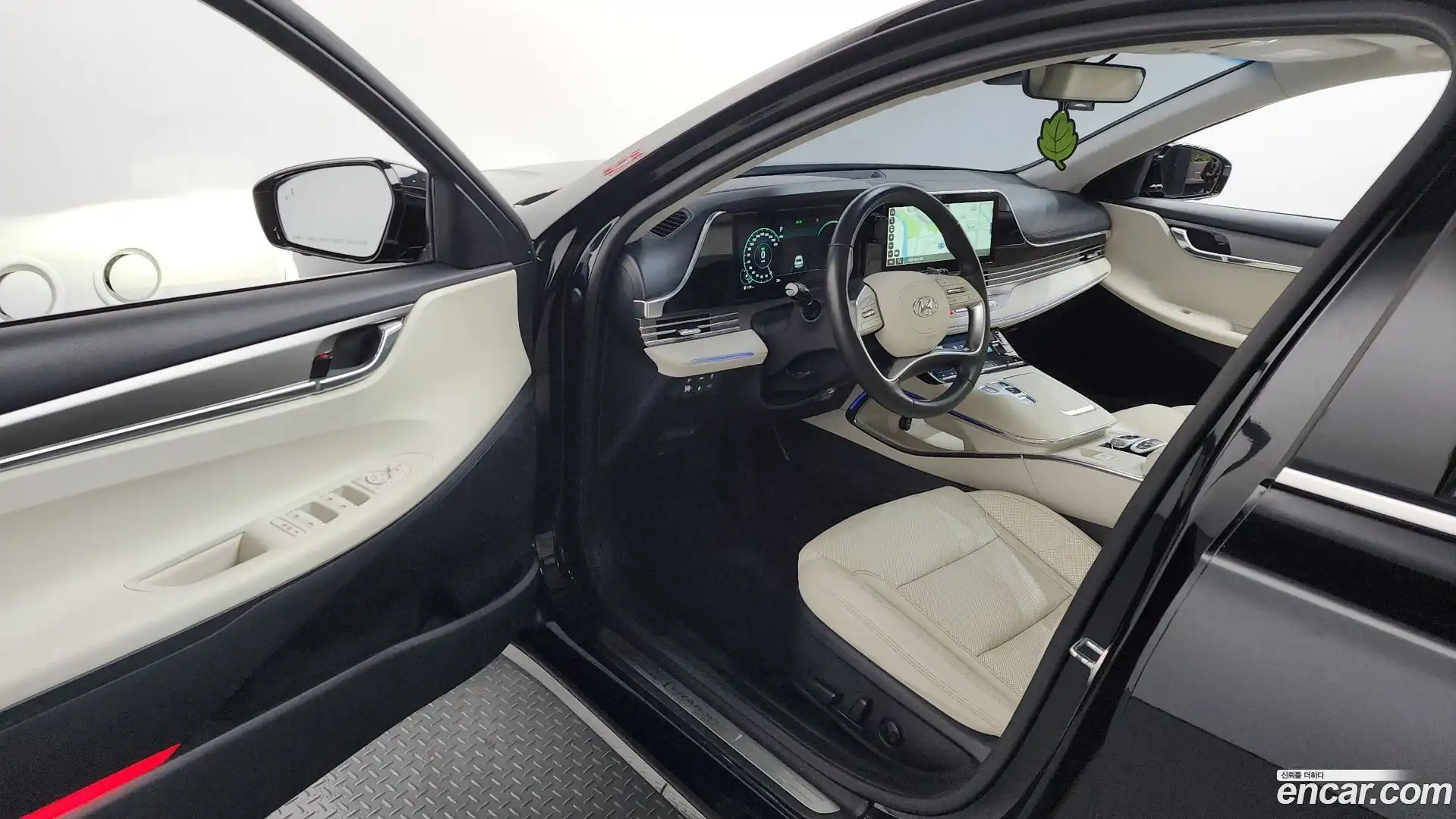 Grandeur Hyundai 2022.5-INNER-010
