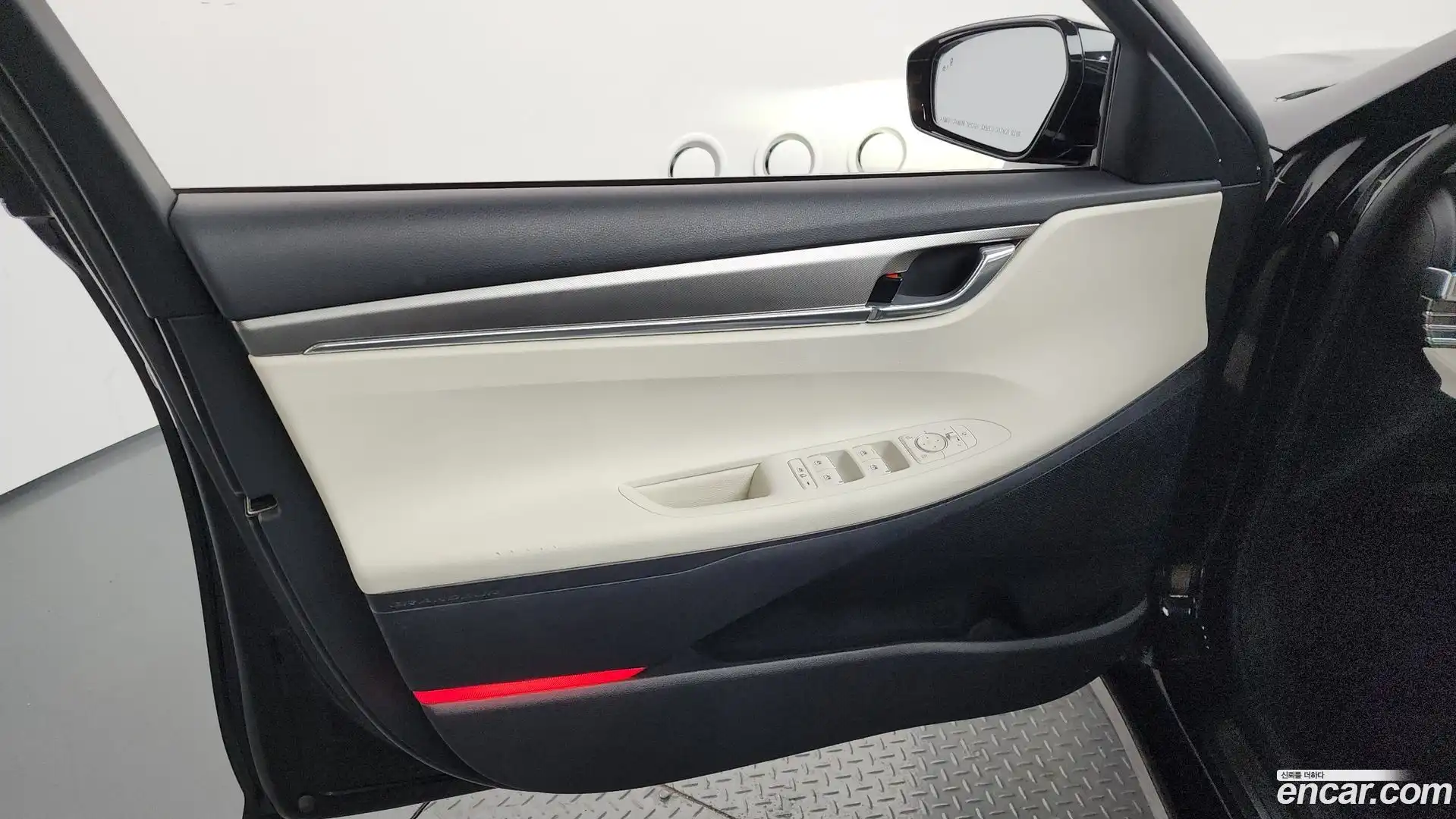 Grandeur Hyundai 2022.5-INNER-034