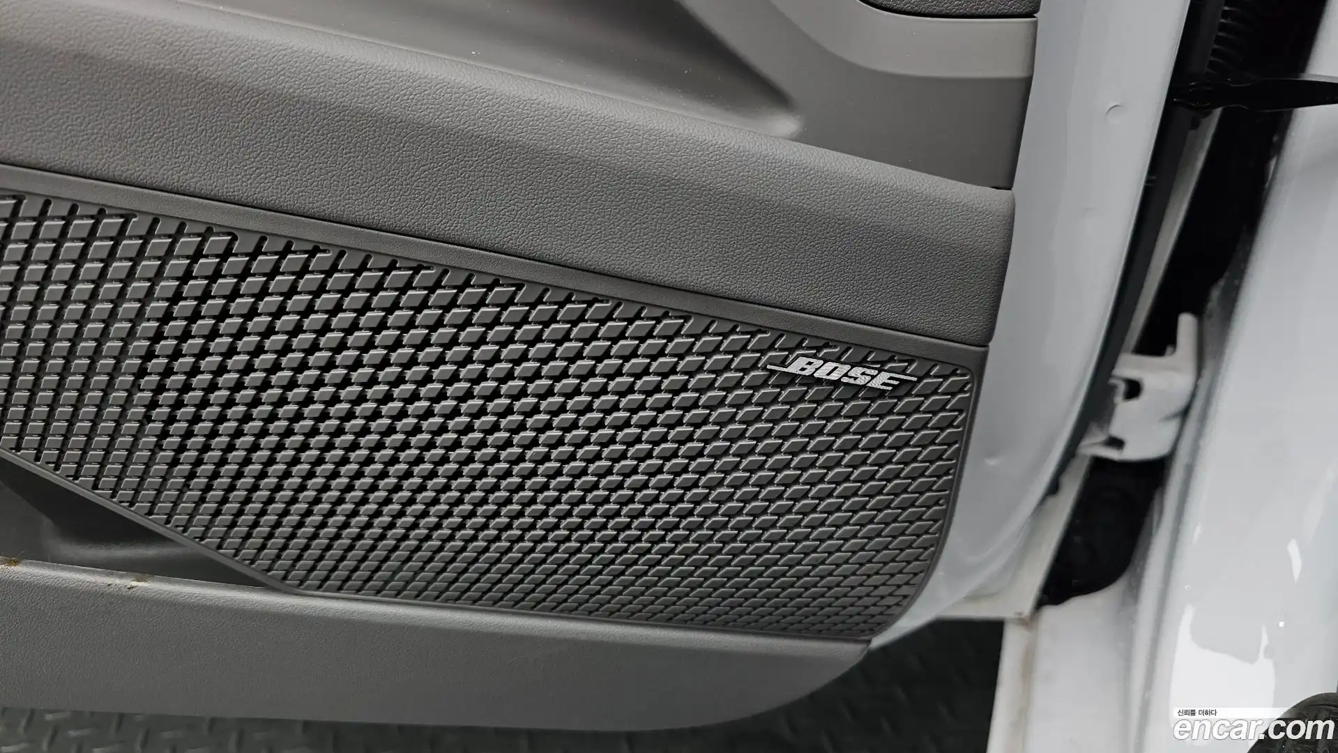 AVANTE Hyundai 2023.10-OPTION-047