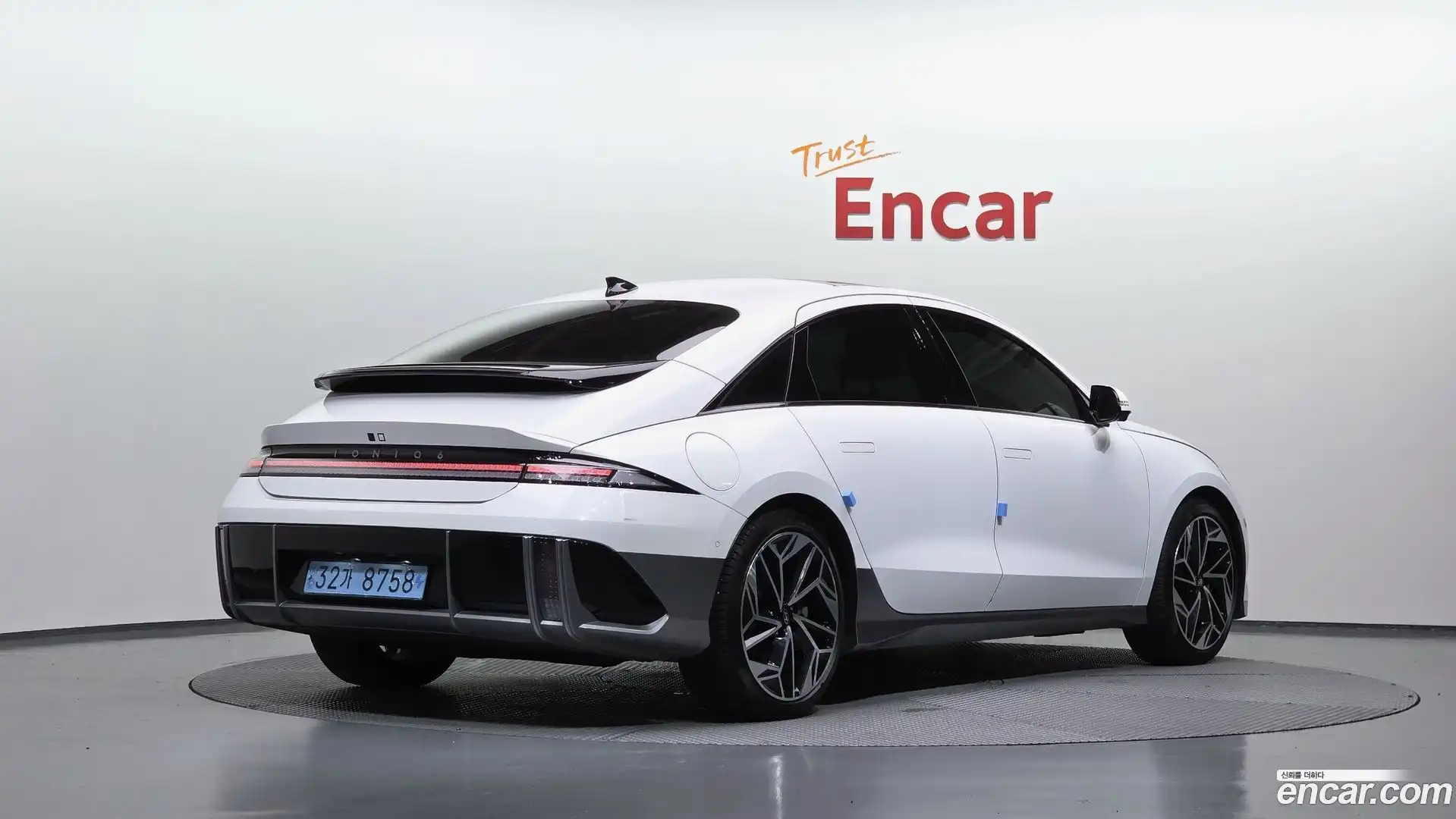 Ioniq6 Hyundai 2022.9-OUTER-002