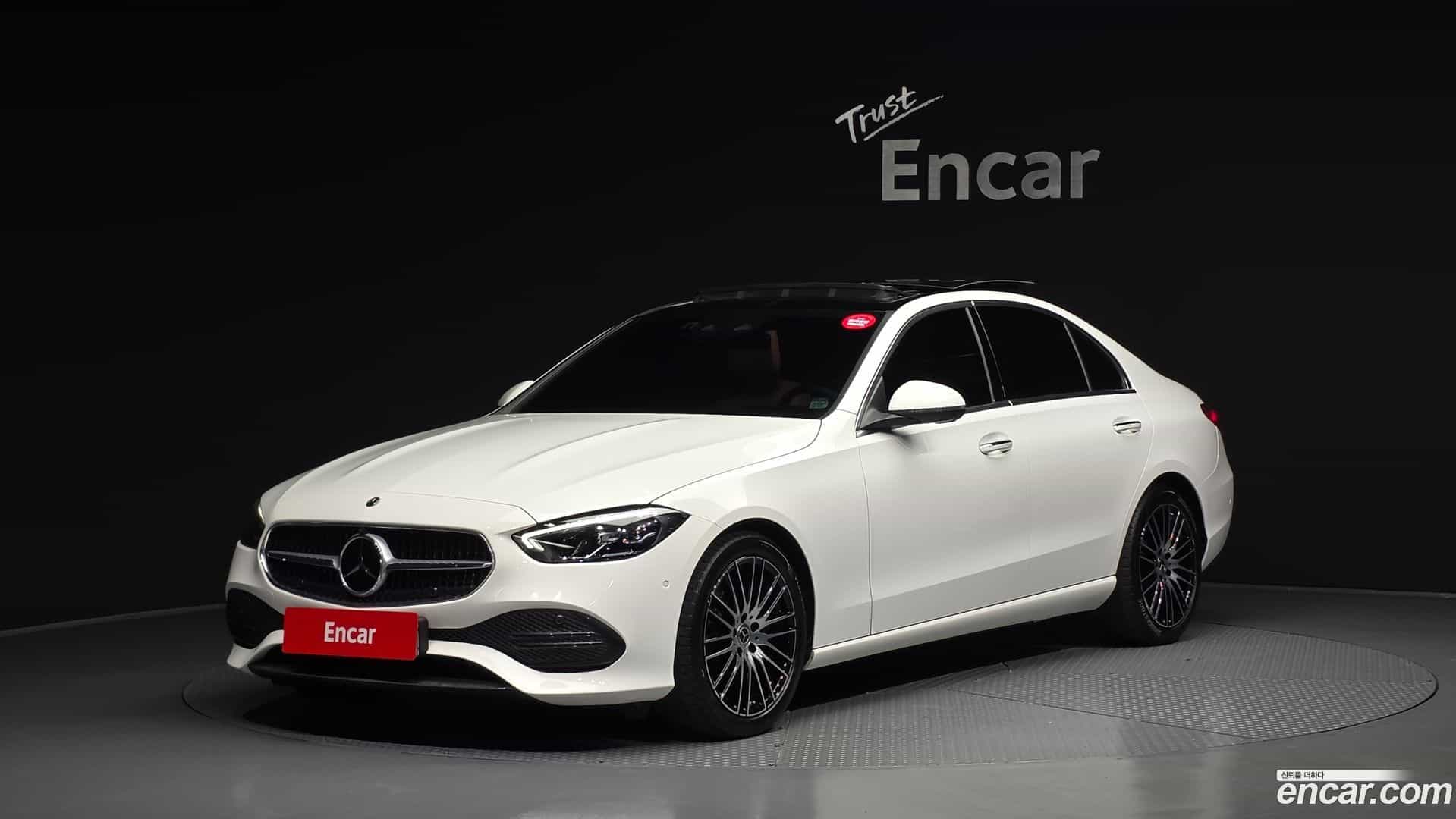 C-Class Mercedes-Benz 2024.0-OUTER-001