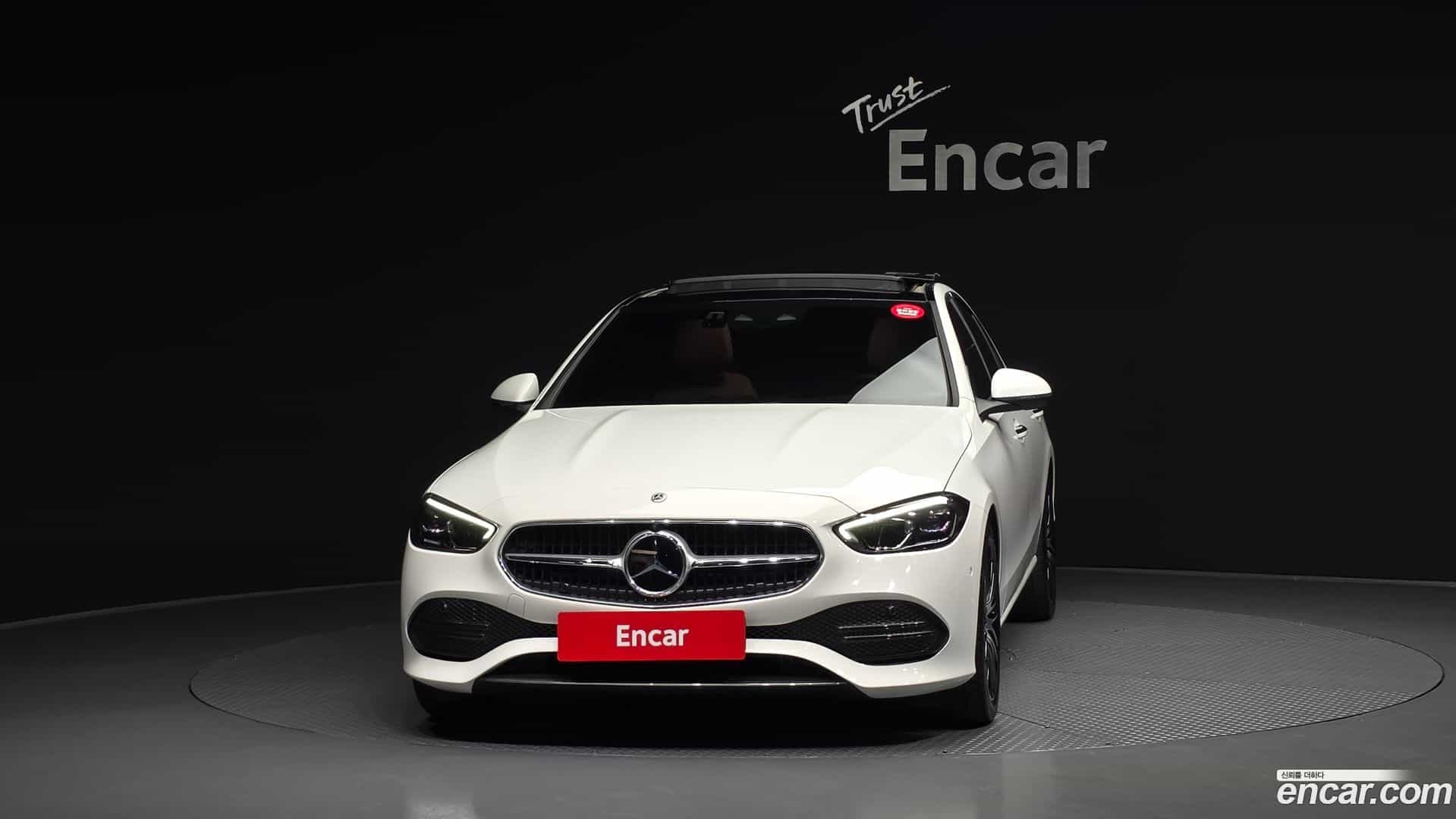 C-Class Mercedes-Benz 2024.0-OUTER-003