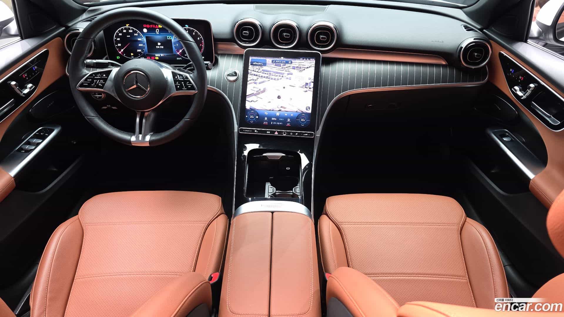 C-Class Mercedes-Benz 2024.0-INNER-007