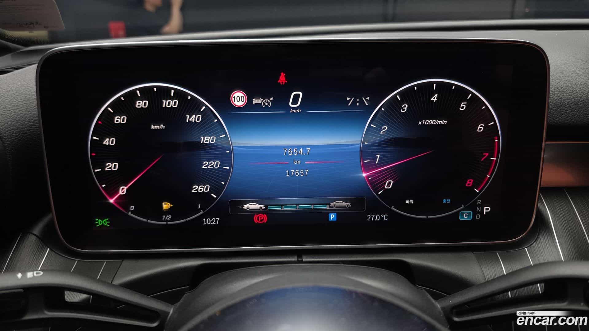 C-Class Mercedes-Benz 2024.0-INNER-008