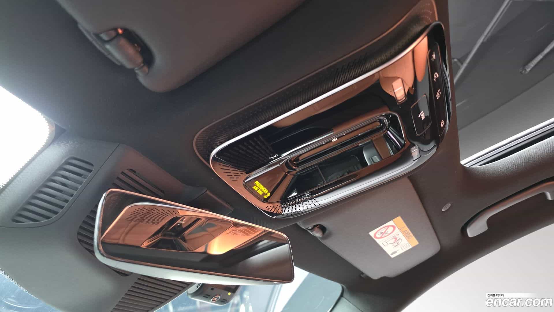 C-Class Mercedes-Benz 2024.0-OPTION-041