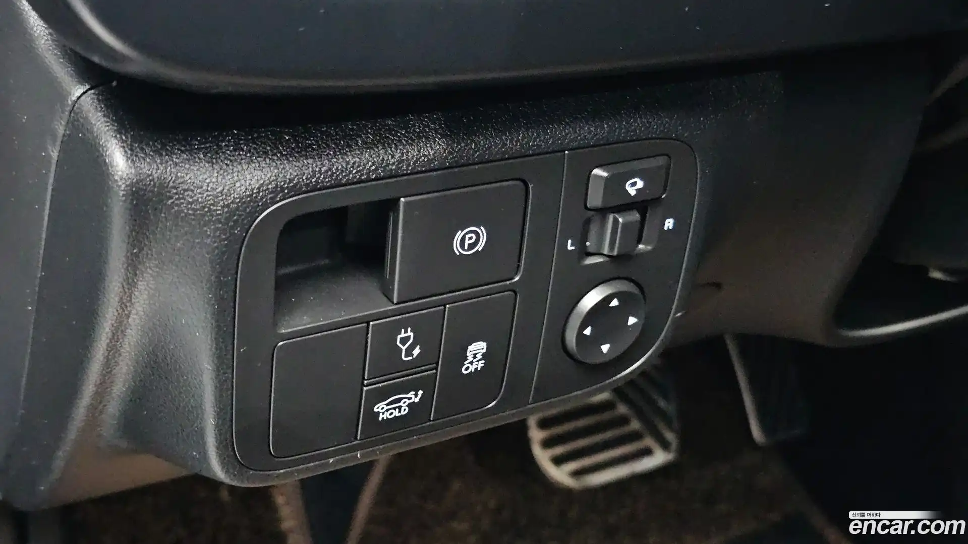 Ioniq6 Hyundai 2023.11-OPTION-021