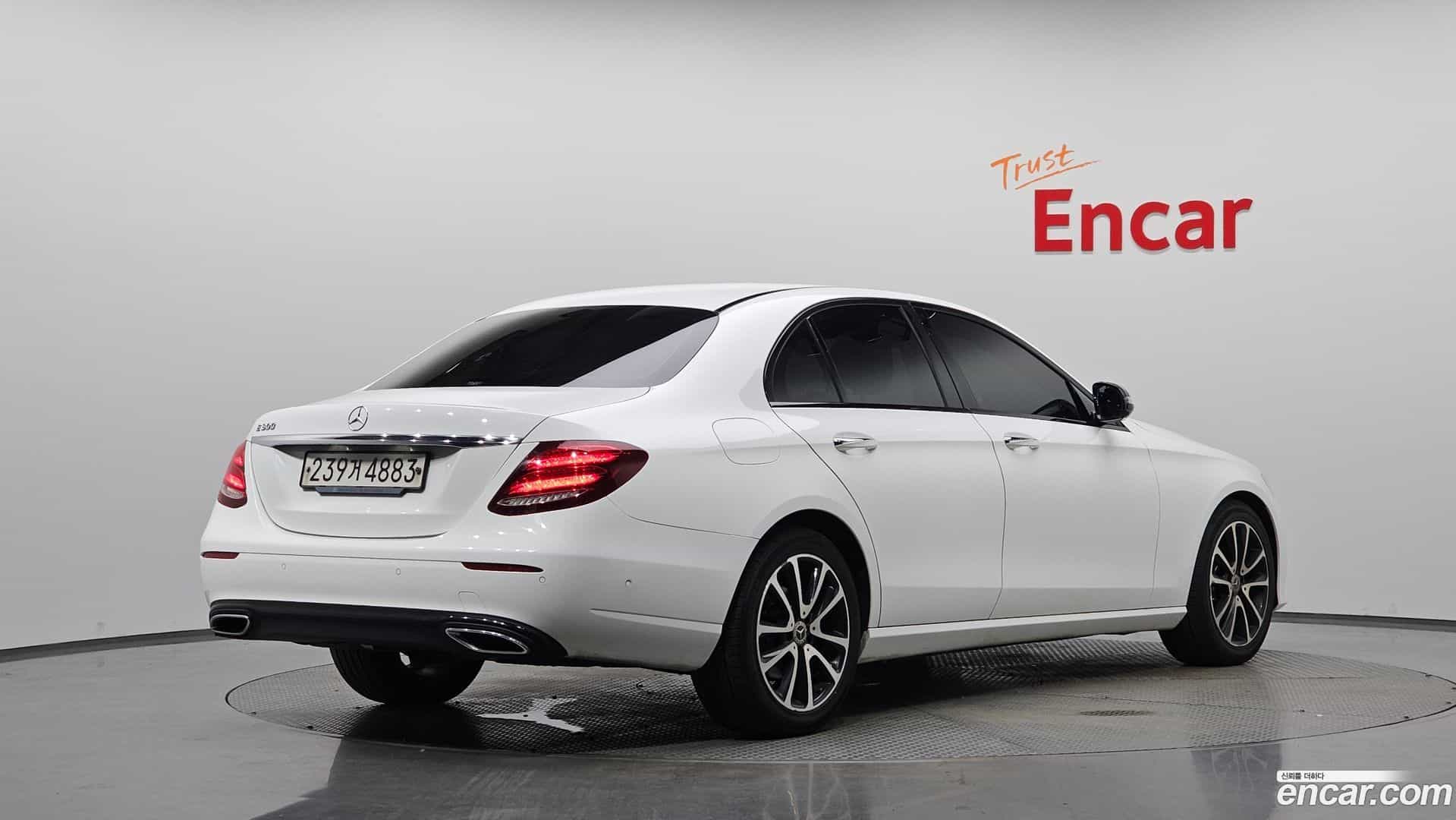 E-Class Mercedes-Benz 2020.5-OUTER-002