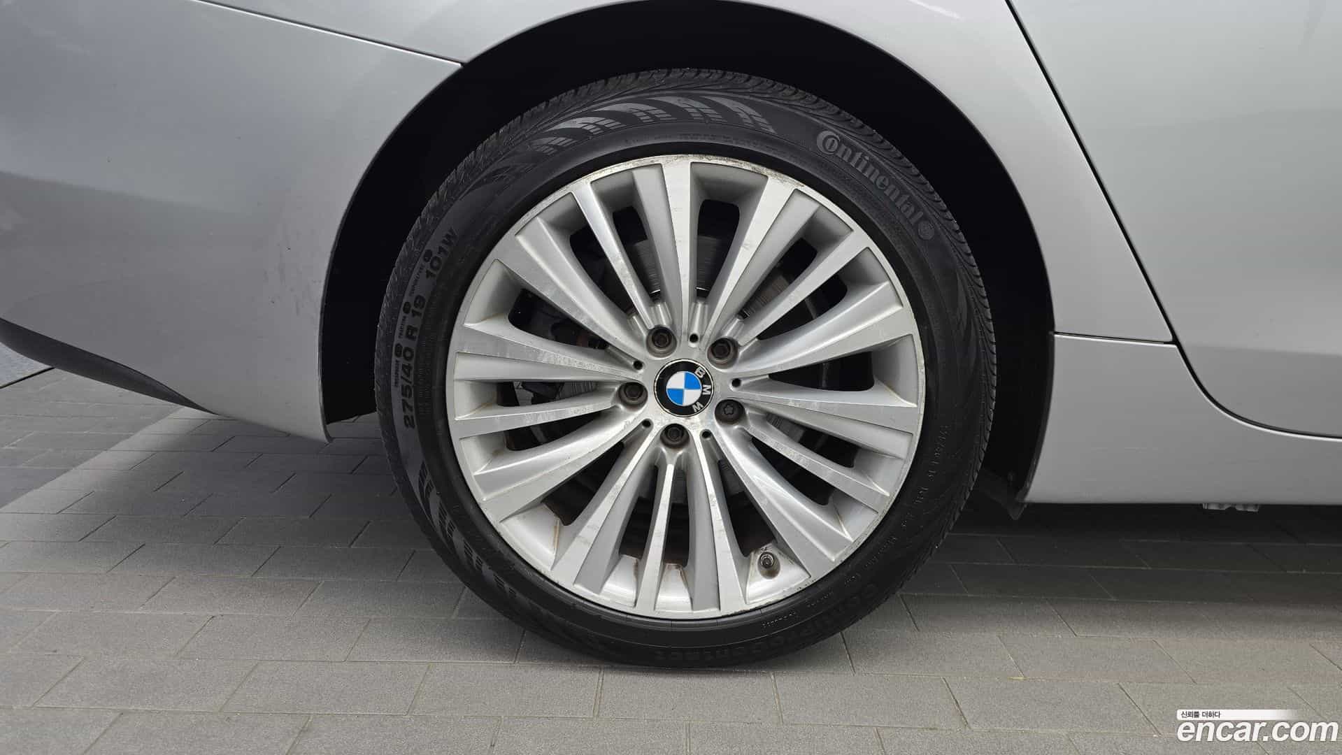 Gran Turismo BMW 2016.11-OUTER-005