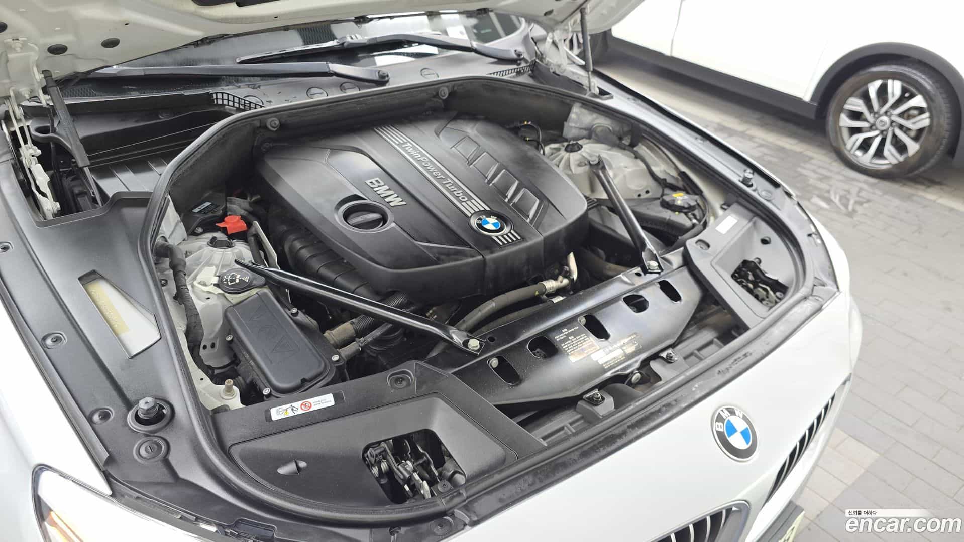 Gran Turismo BMW 2016.11-OUTER-006