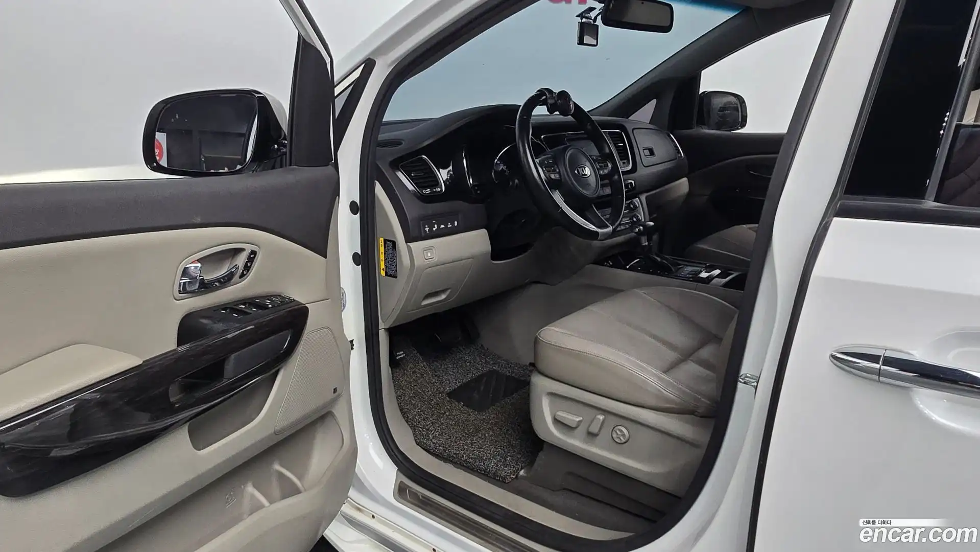 Canival Kia 2018.0-INNER-010