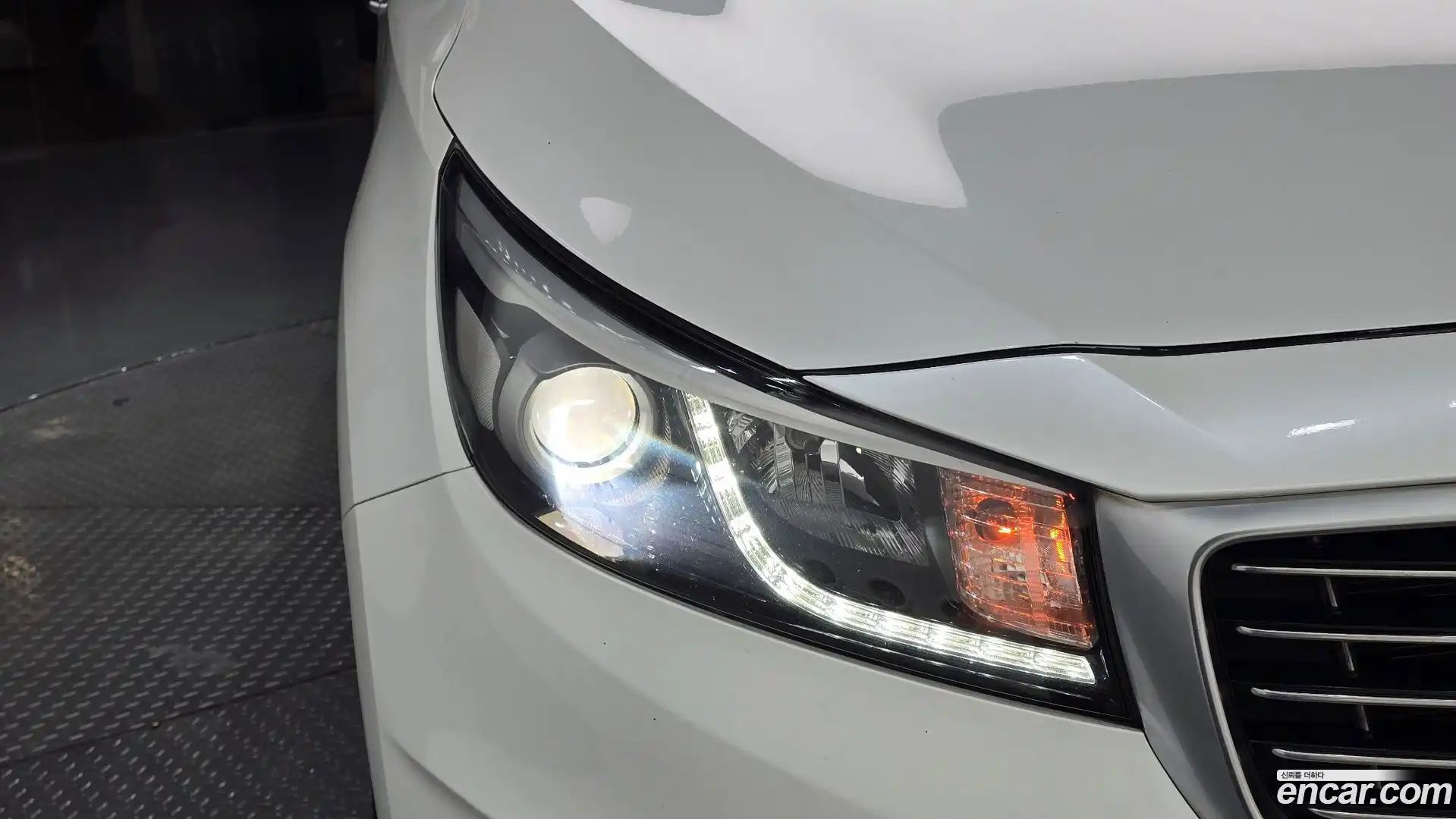 Canival Kia 2018.0-OUTER-032