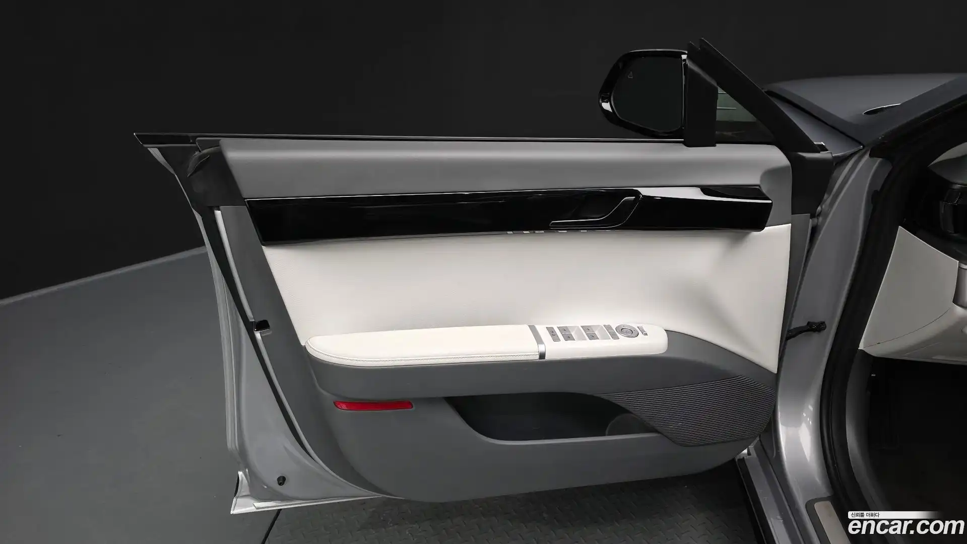 Grandeur Hyundai 2023.7-INNER-034