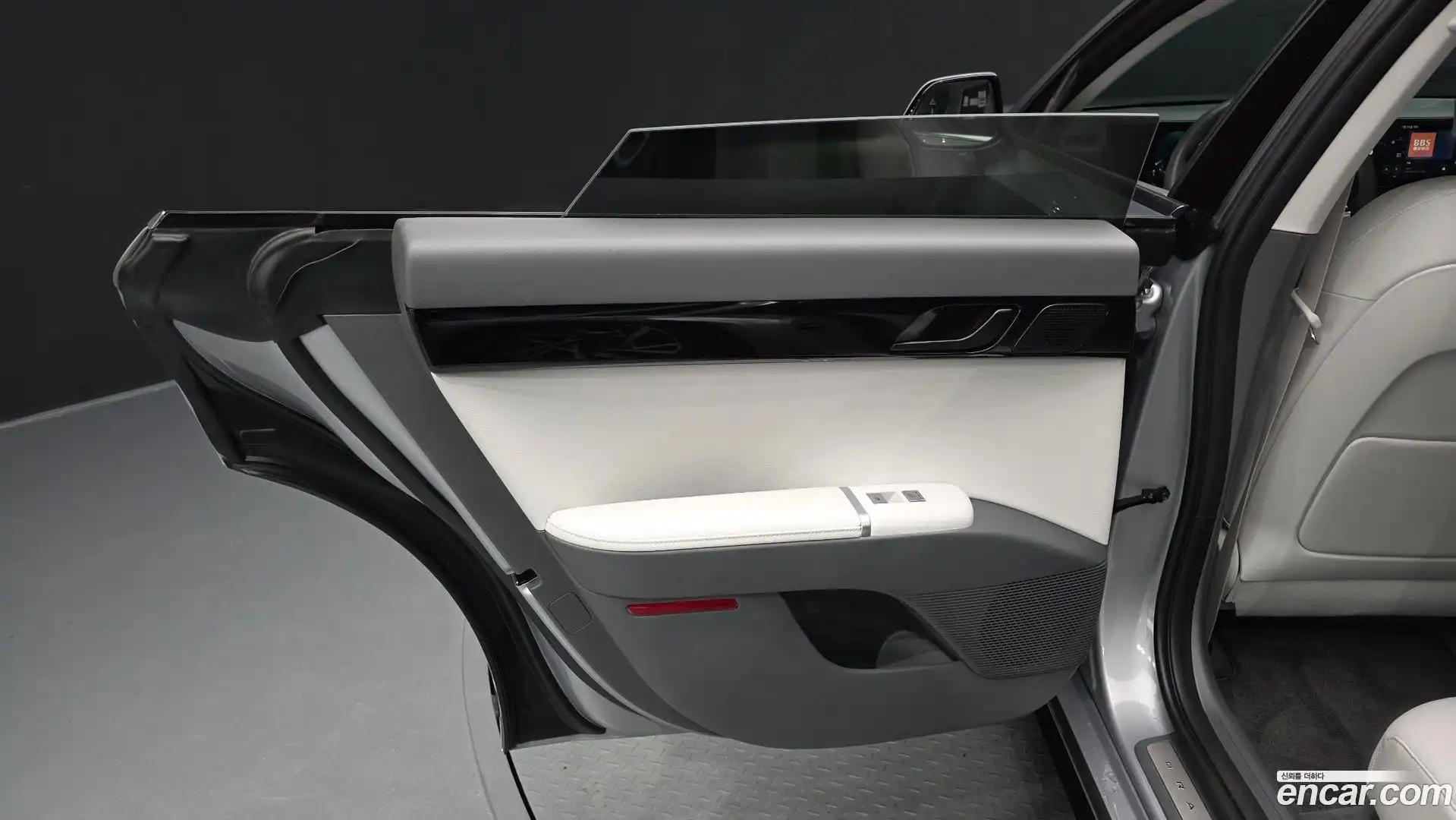 Grandeur Hyundai 2023.7-INNER-035