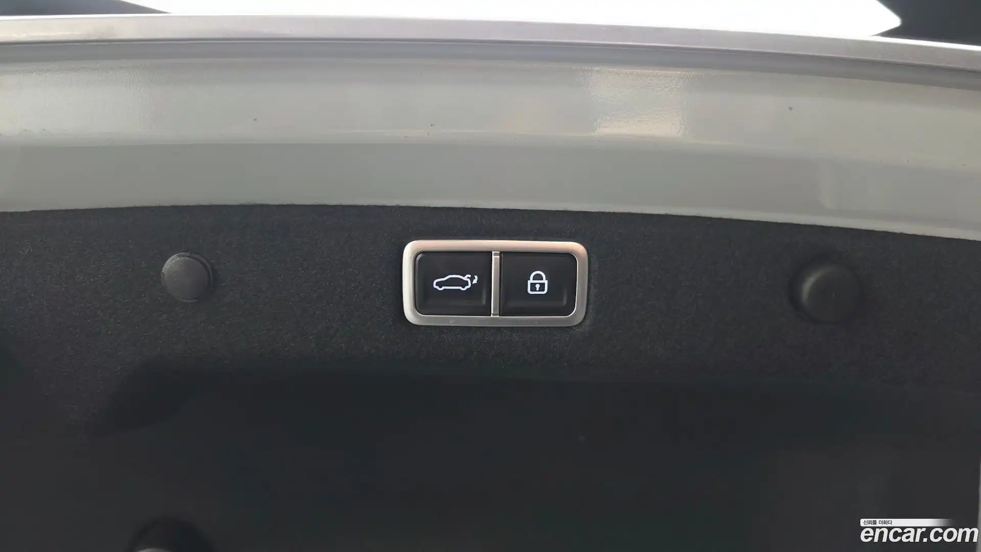 Grandeur Hyundai 2023.7-OPTION-046