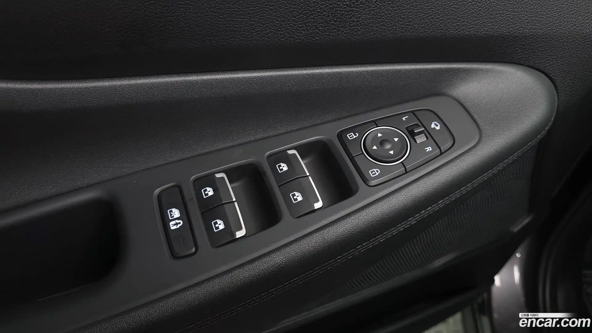 Santafe Hyundai 2021.5-OPTION-040
