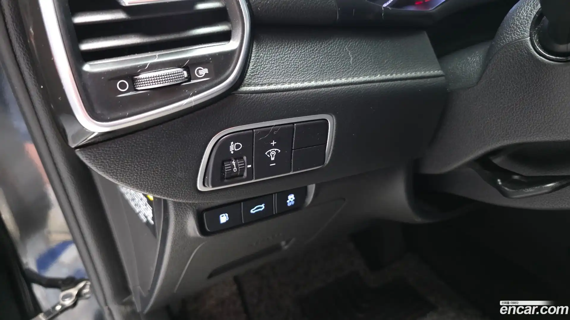 Grandeur Hyundai 2017.0-OPTION-024