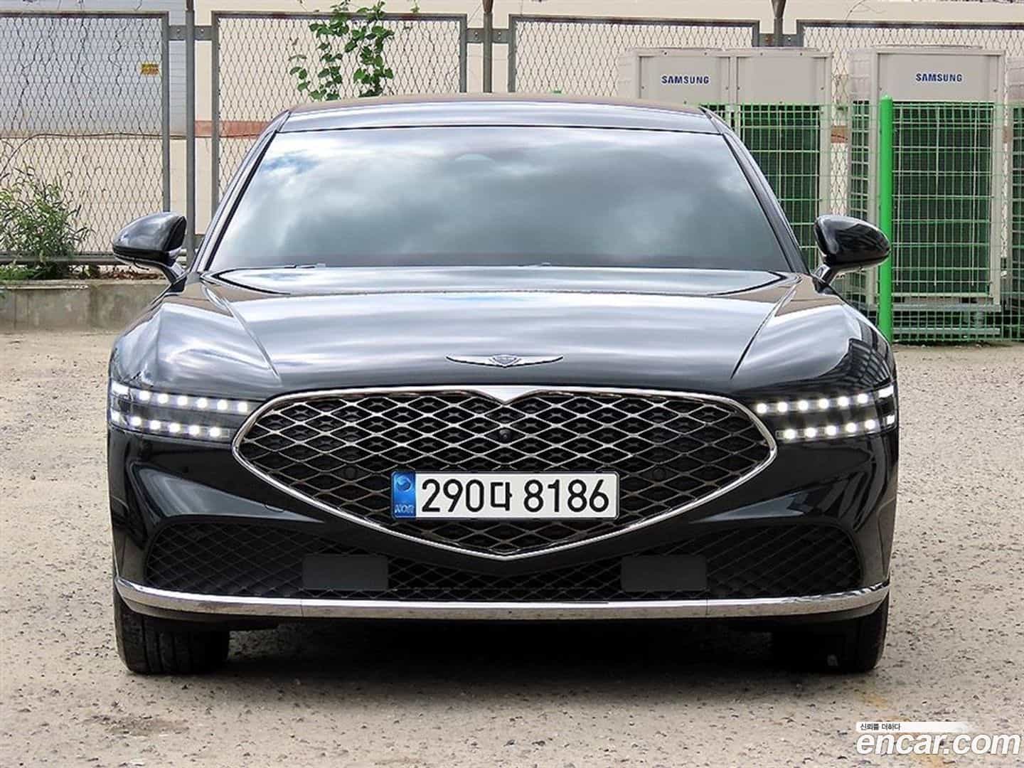 G90 Genesis 2022.6-OUTER-001