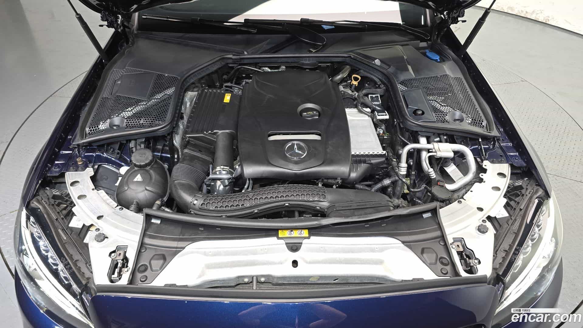 C-Class Mercedes-Benz 2017.2-OUTER-006