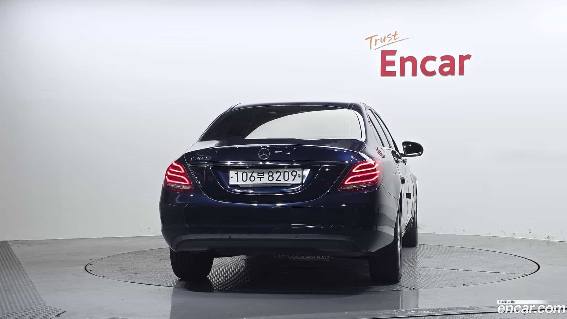 C-Class Mercedes-Benz 2017.6-OUTER-004