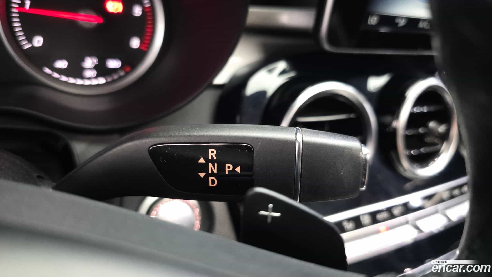 C-Class Mercedes-Benz 2017.6-INNER-009