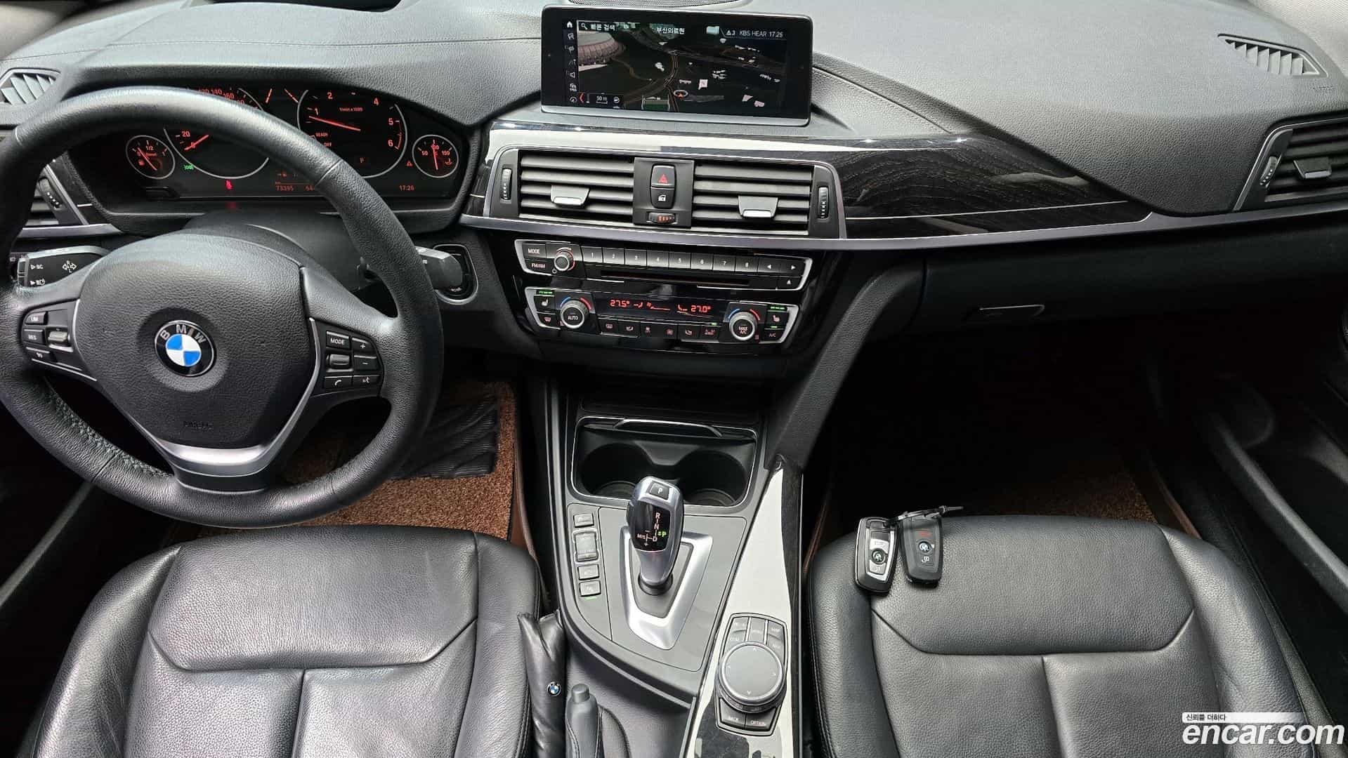 Gran Turismo BMW 2018.1-INNER-007