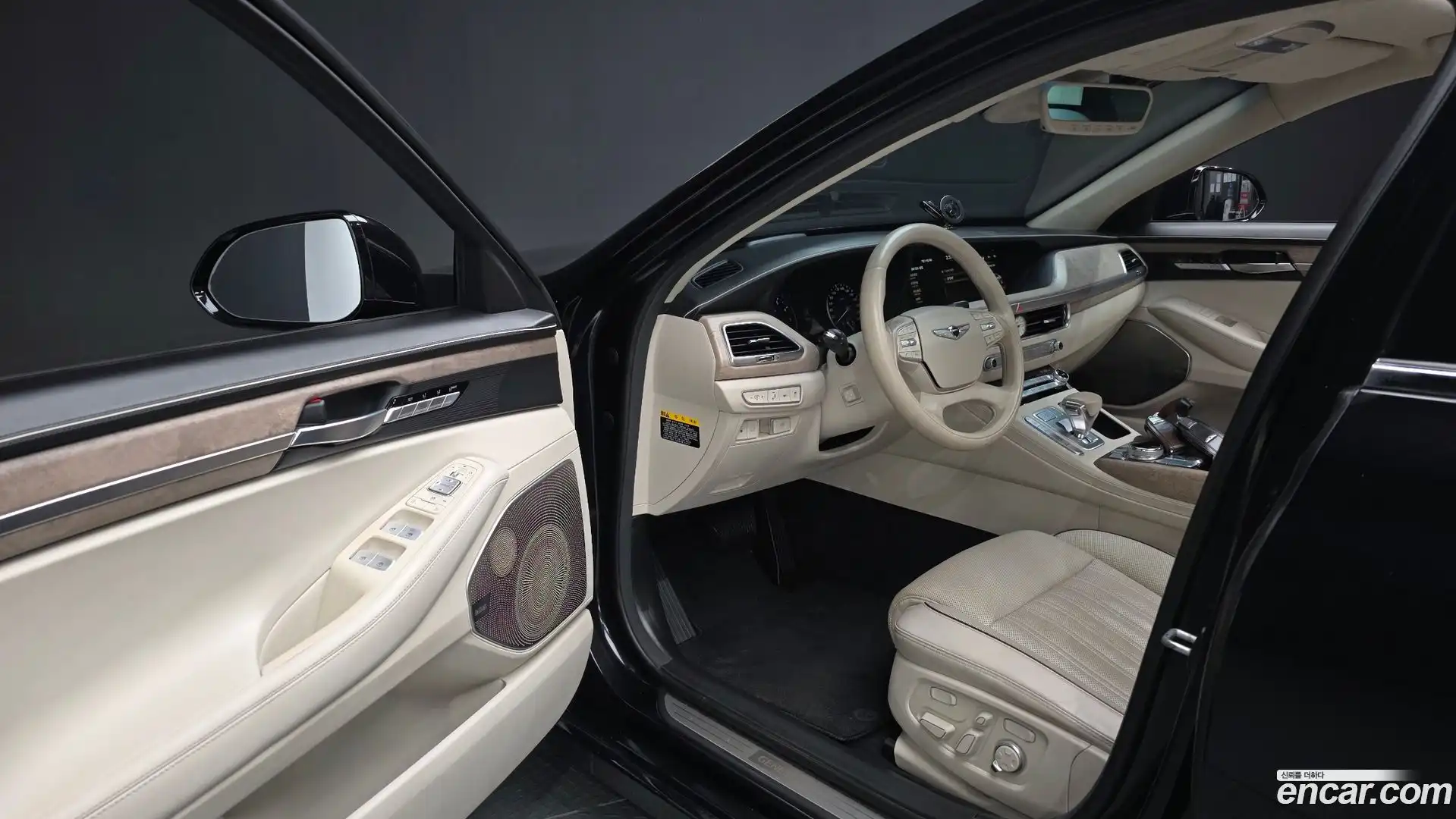G90 Genesis 2020.2-INNER-010