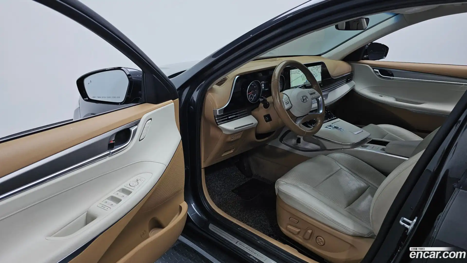 Grandeur Hyundai 2020.5-INNER-010