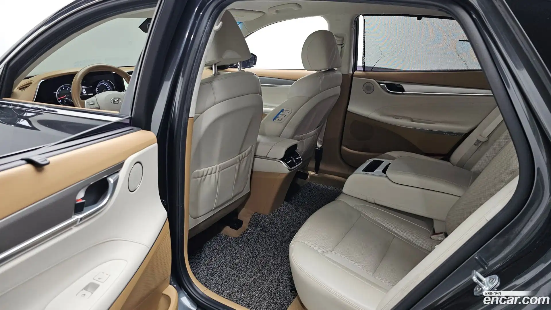 Grandeur Hyundai 2020.5-OPTION-015