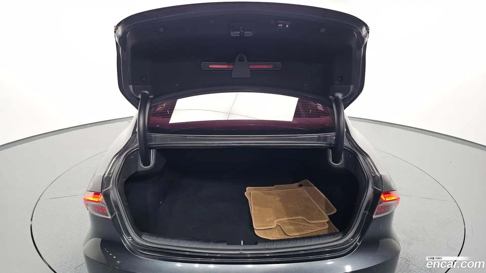 Grandeur Hyundai 2020.5-OPTION-024