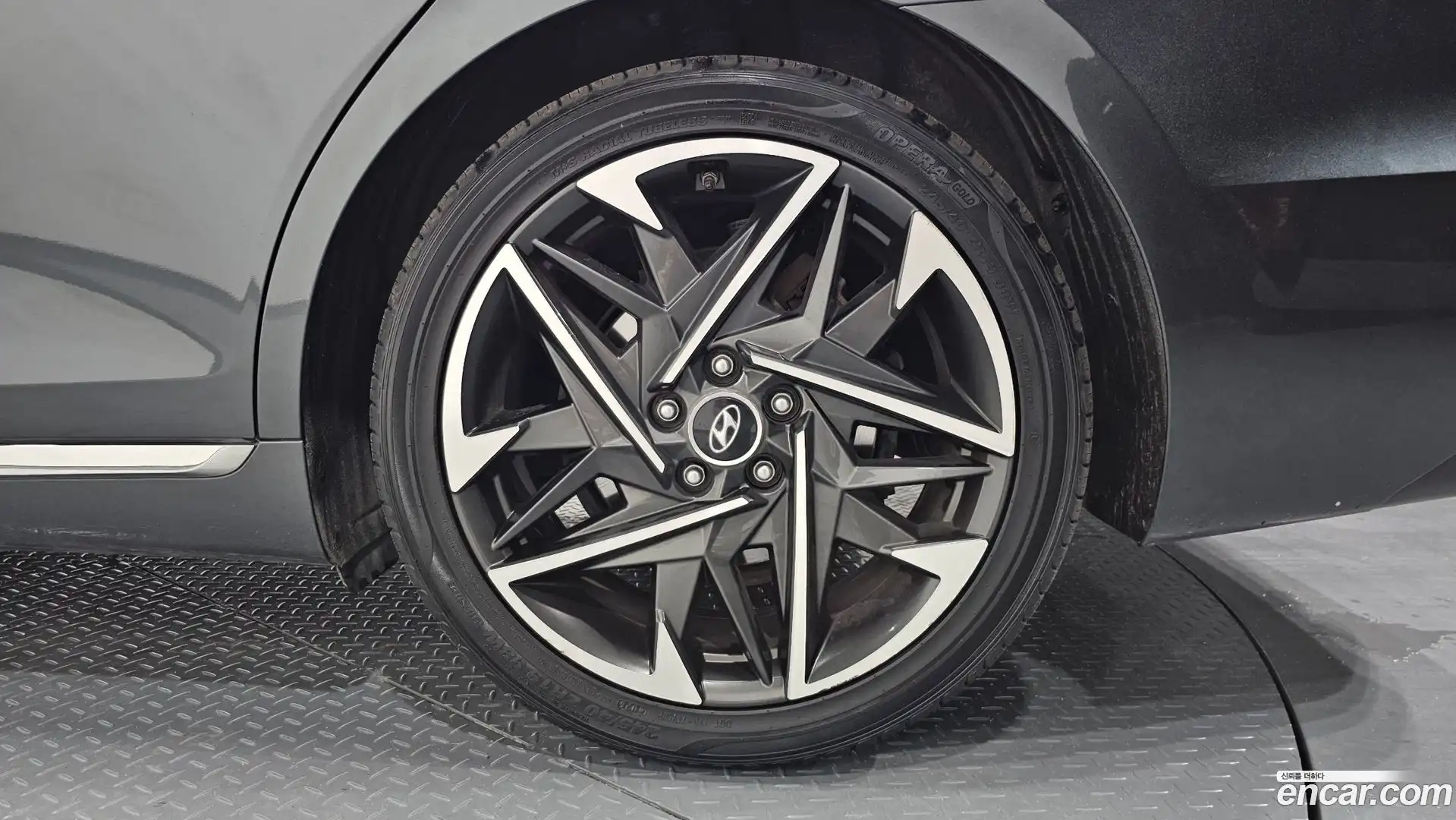 Grandeur Hyundai 2020.5-OUTER-031