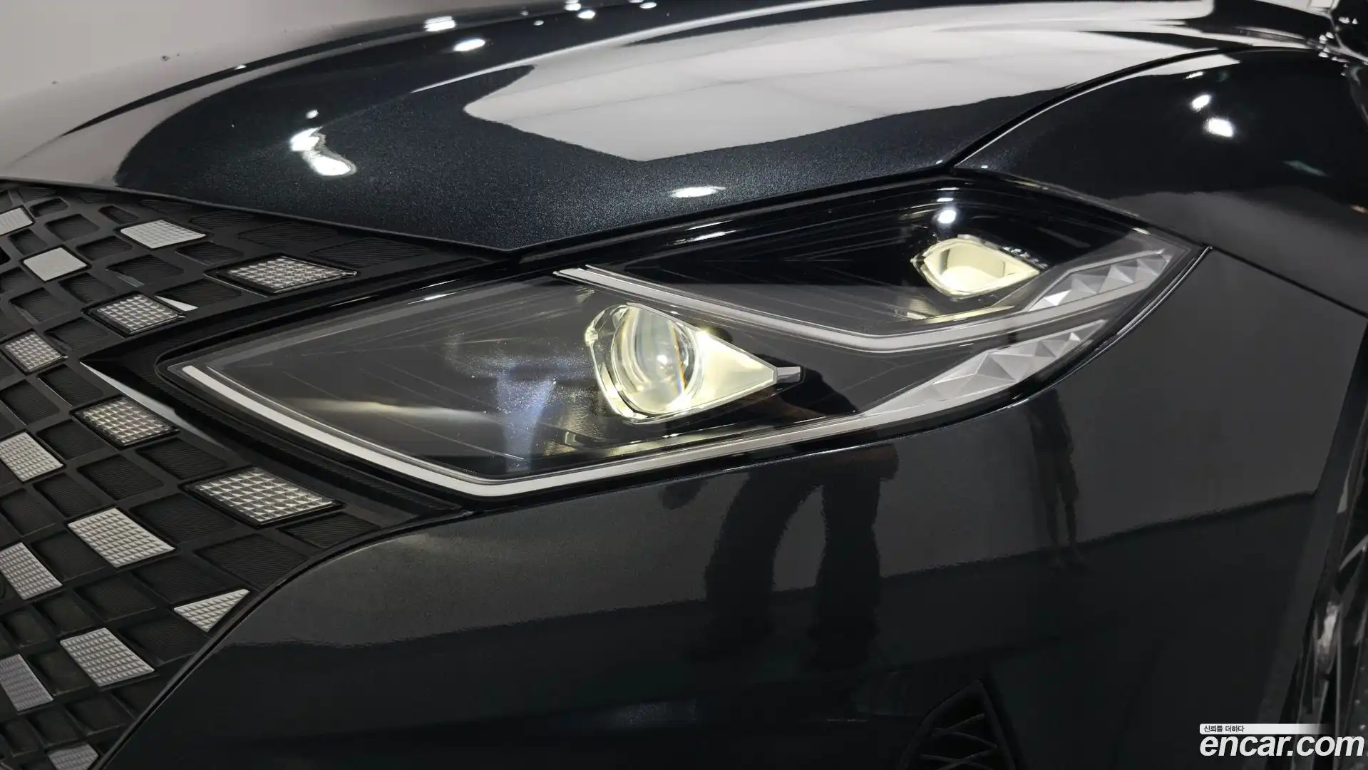Grandeur Hyundai 2020.5-OUTER-032