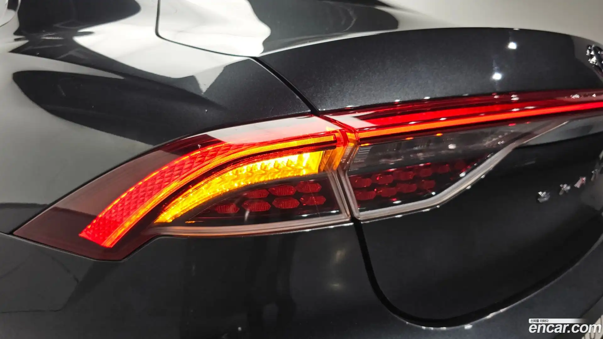 Grandeur Hyundai 2020.5-OUTER-033