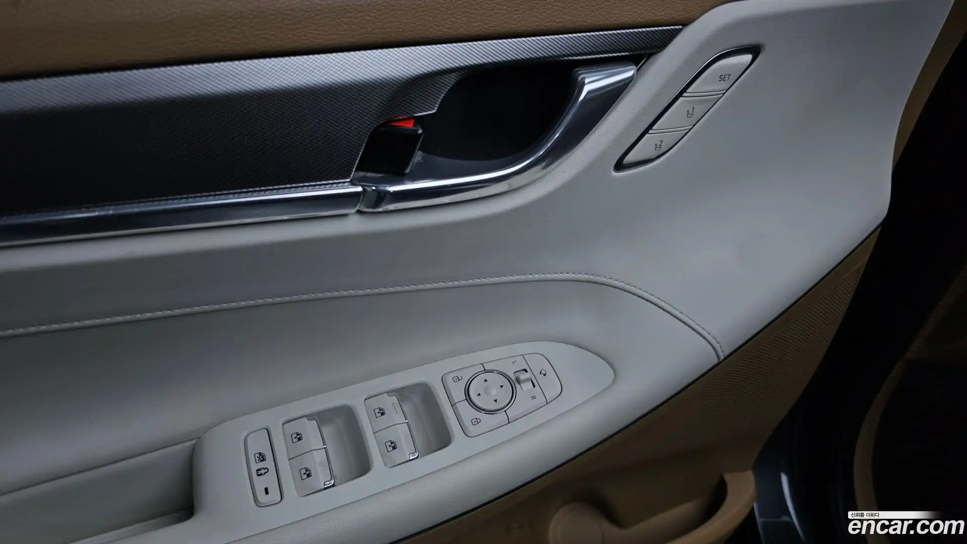 Grandeur Hyundai 2020.5-OPTION-042