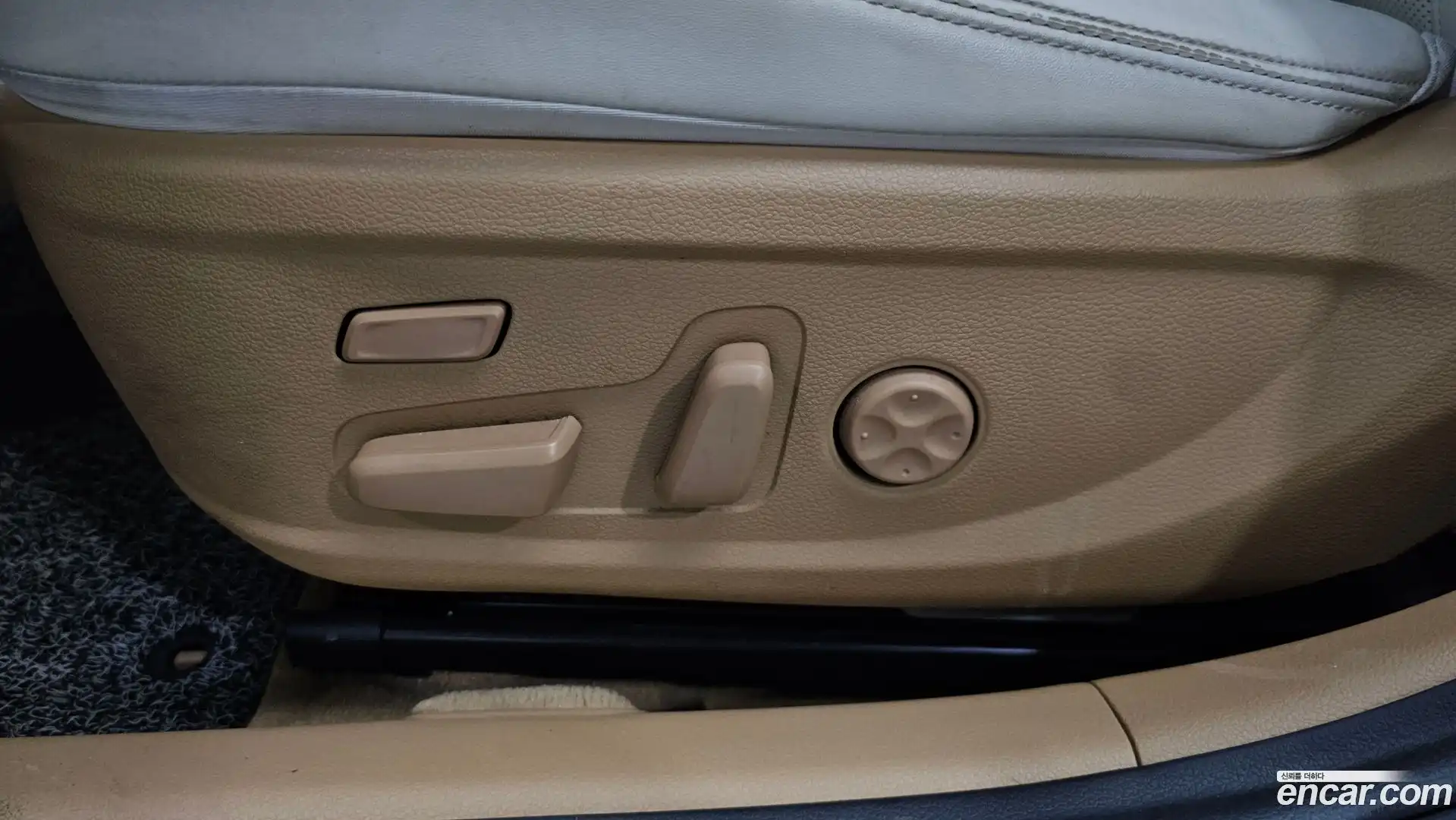 Grandeur Hyundai 2020.5-OPTION-044