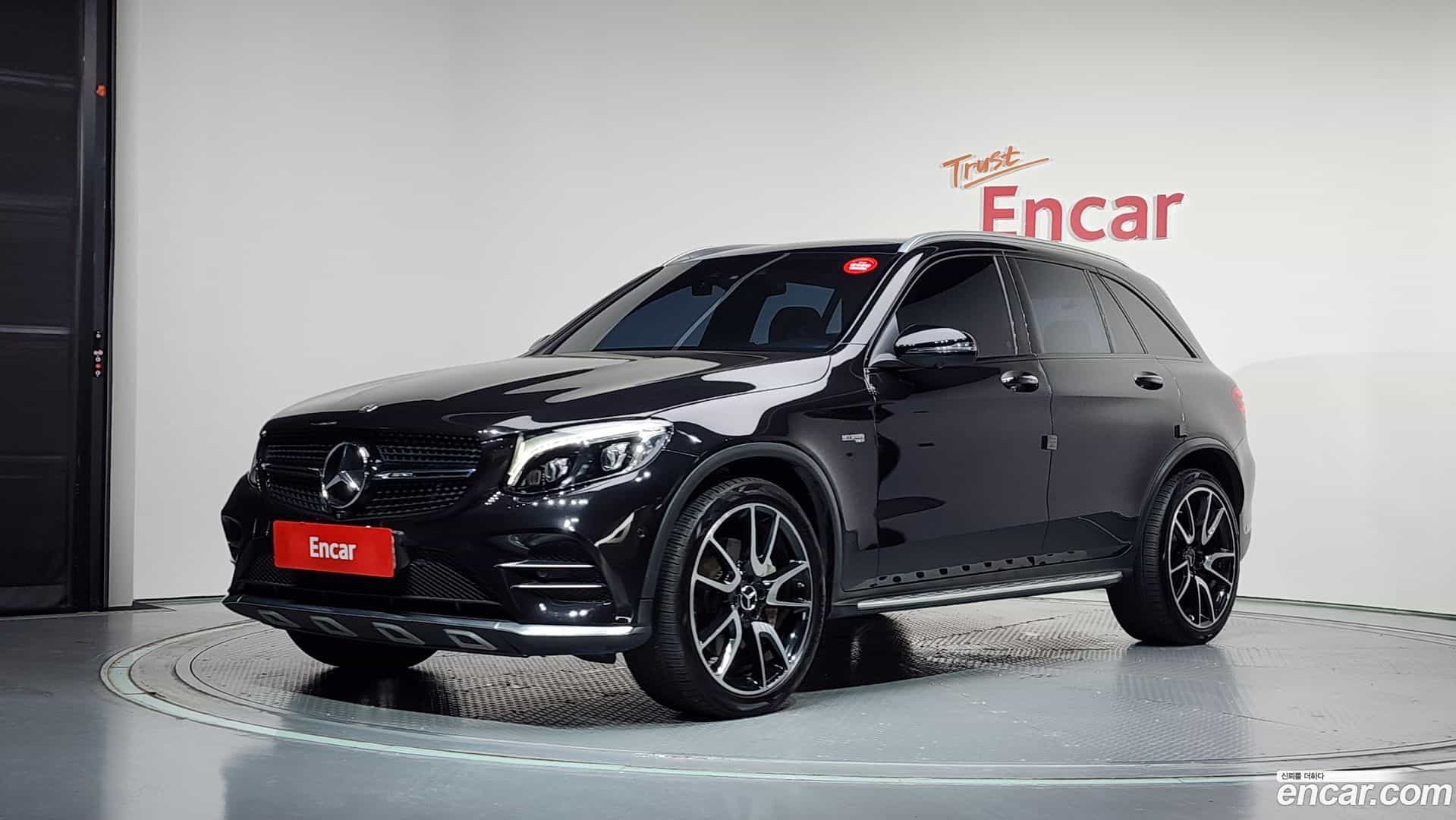 GLC-Class Mercedes-Benz 2016.11-OUTER-001
