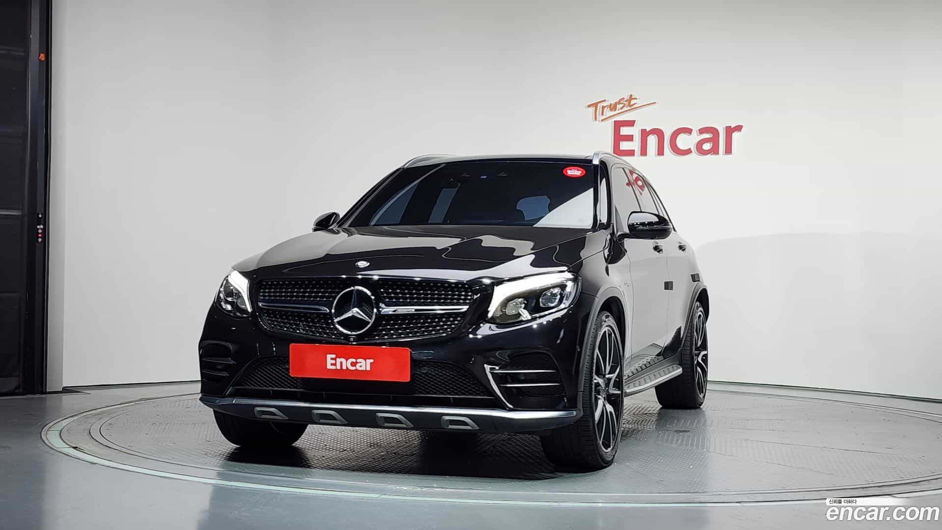 GLC-Class Mercedes-Benz 2016.11-OUTER-003