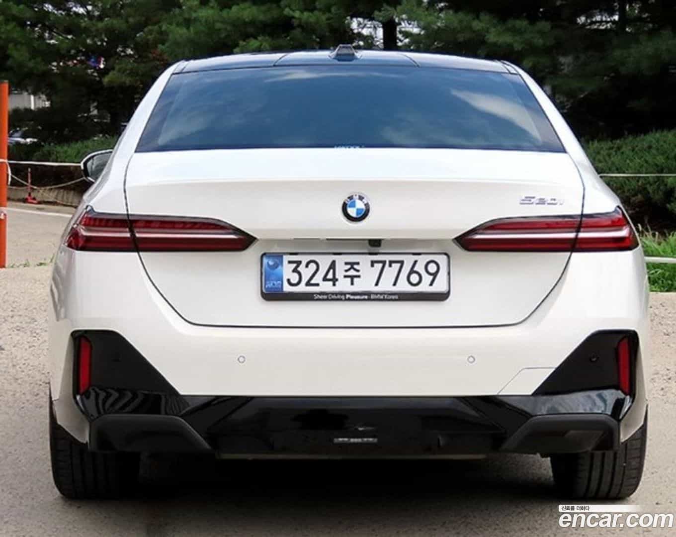 5-Series BMW 2025.6-OUTER-004