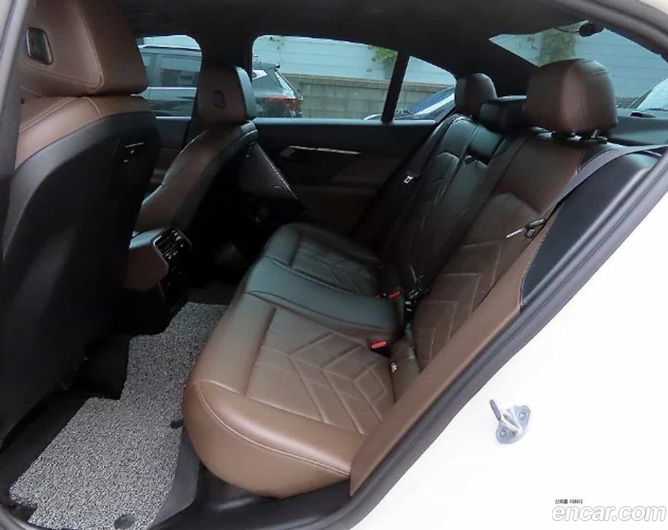 5-Series BMW 2025.6-OPTION-015