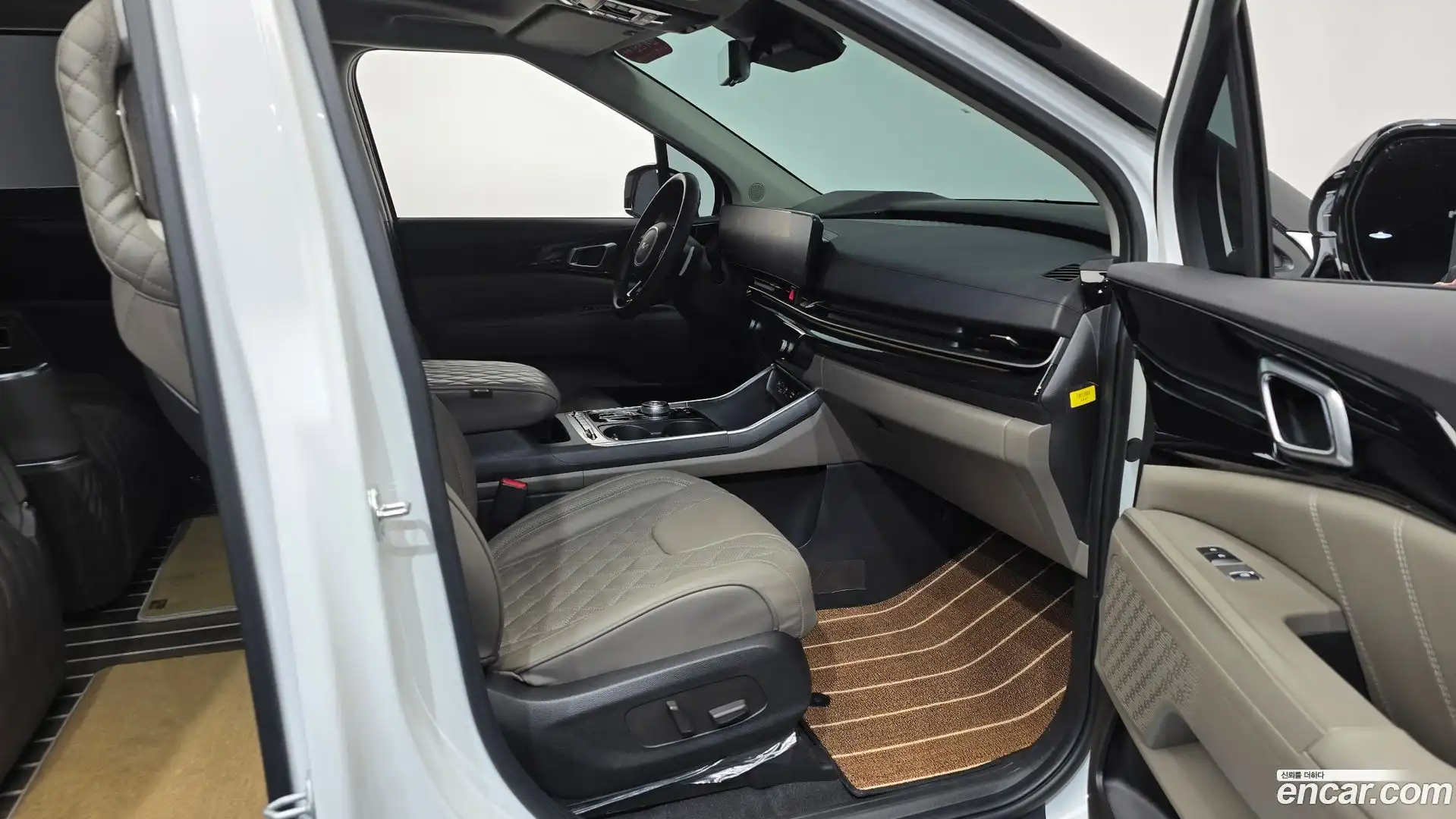 Canival Kia 2024.7-INNER-036