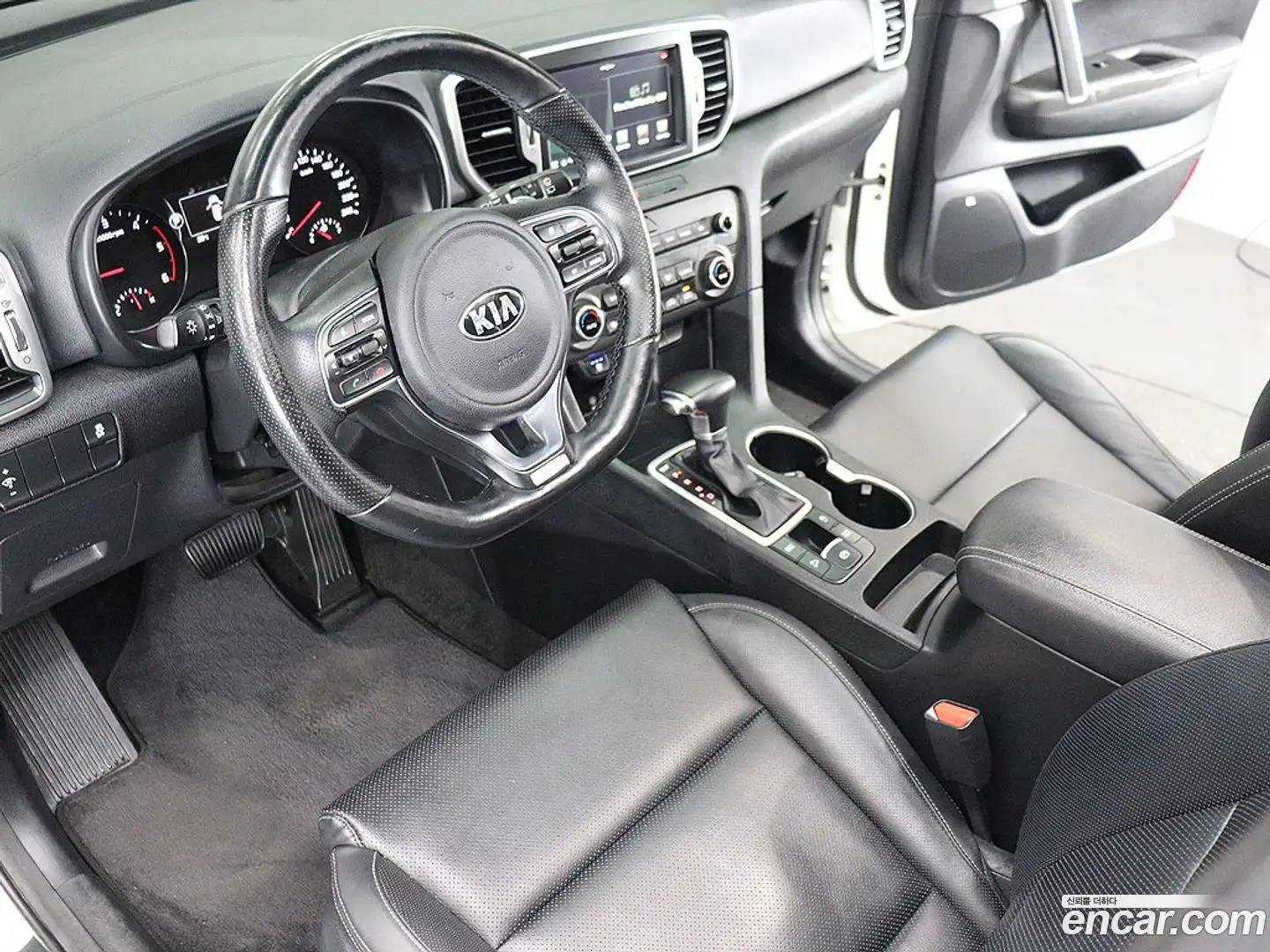 Sportage Kia 2016.6-INNER-009