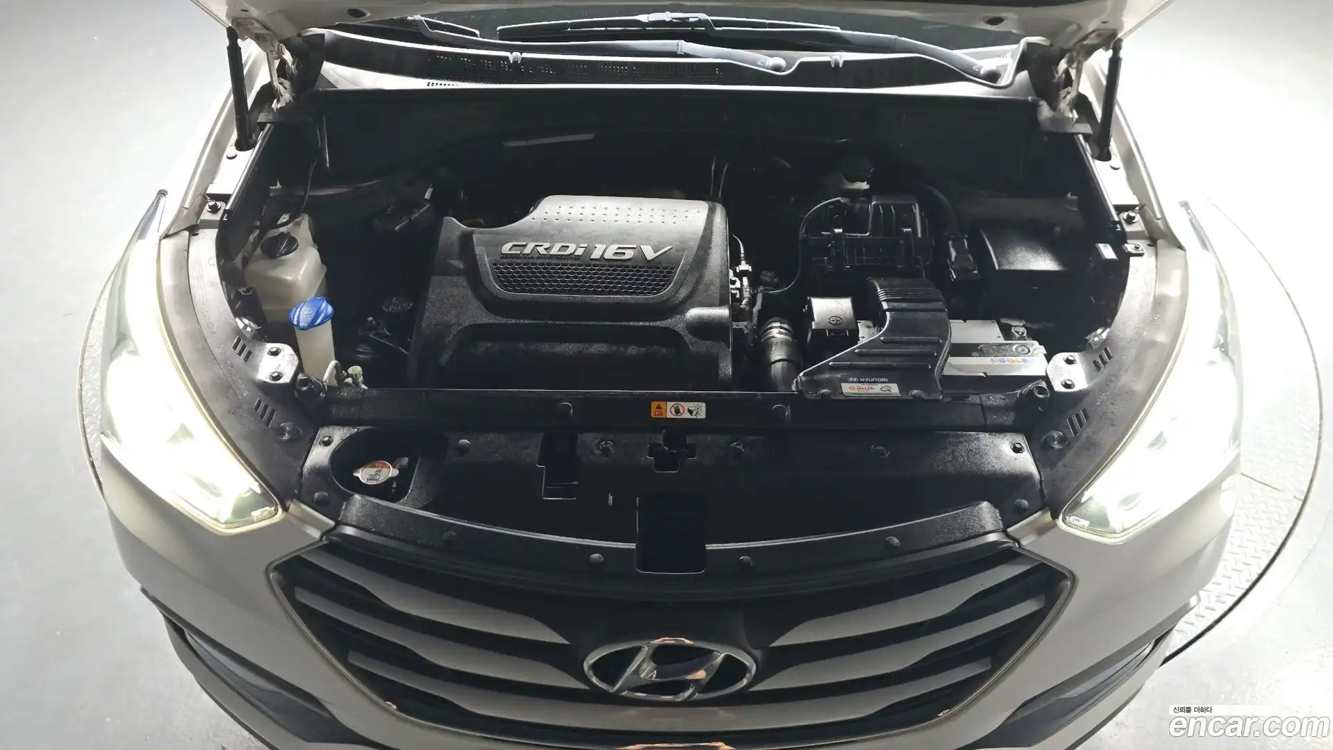 Santafe Hyundai 2016.8-OUTER-006