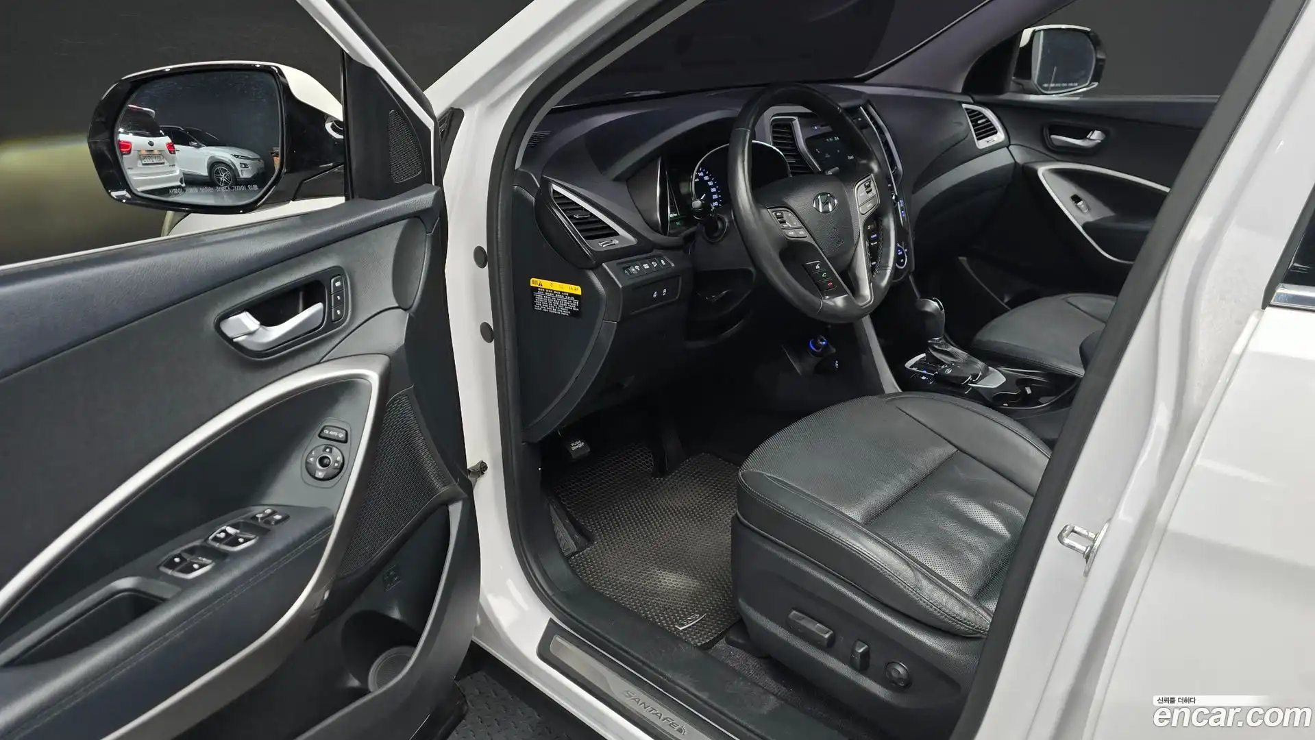 Santafe Hyundai 2016.8-INNER-010