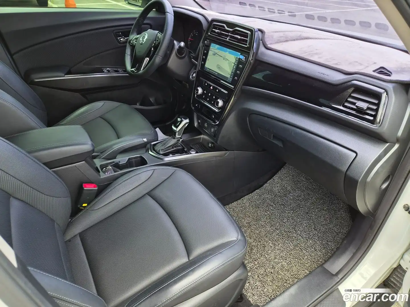 TIBOLI KG Mobility 2020.1-INNER-010