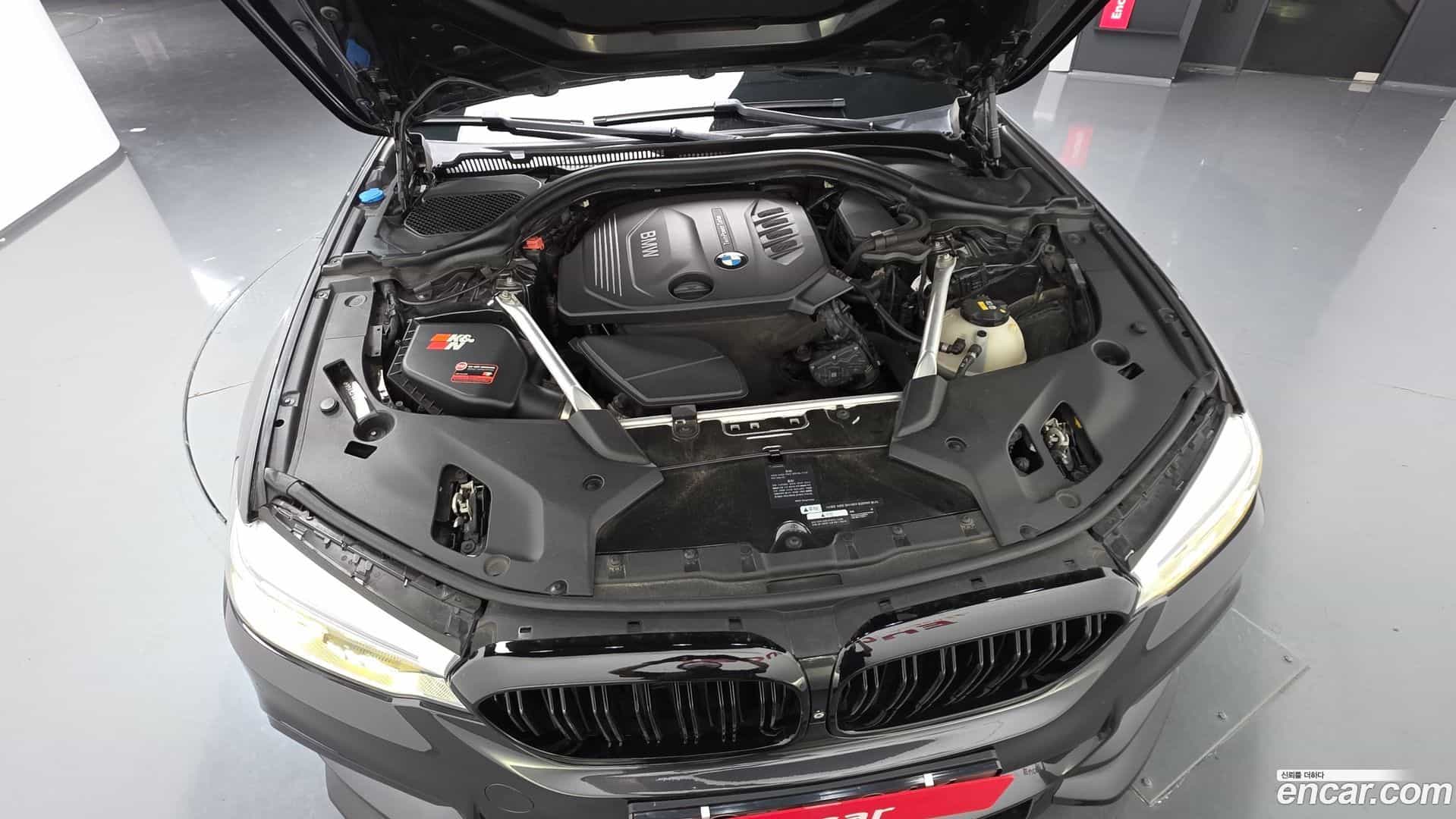 5-Series BMW 2018.4-OUTER-006